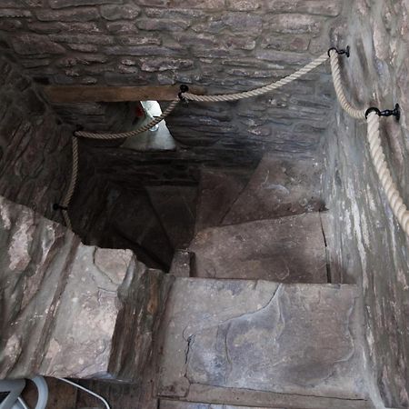 Talybont-on-Usk Ty Fferm Hen, Ancient Farmhouse, Coity Bach מראה חיצוני תמונה