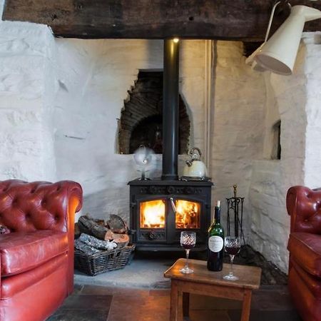 Talybont-on-Usk Ty Fferm Hen, Ancient Farmhouse, Coity Bach מראה חיצוני תמונה