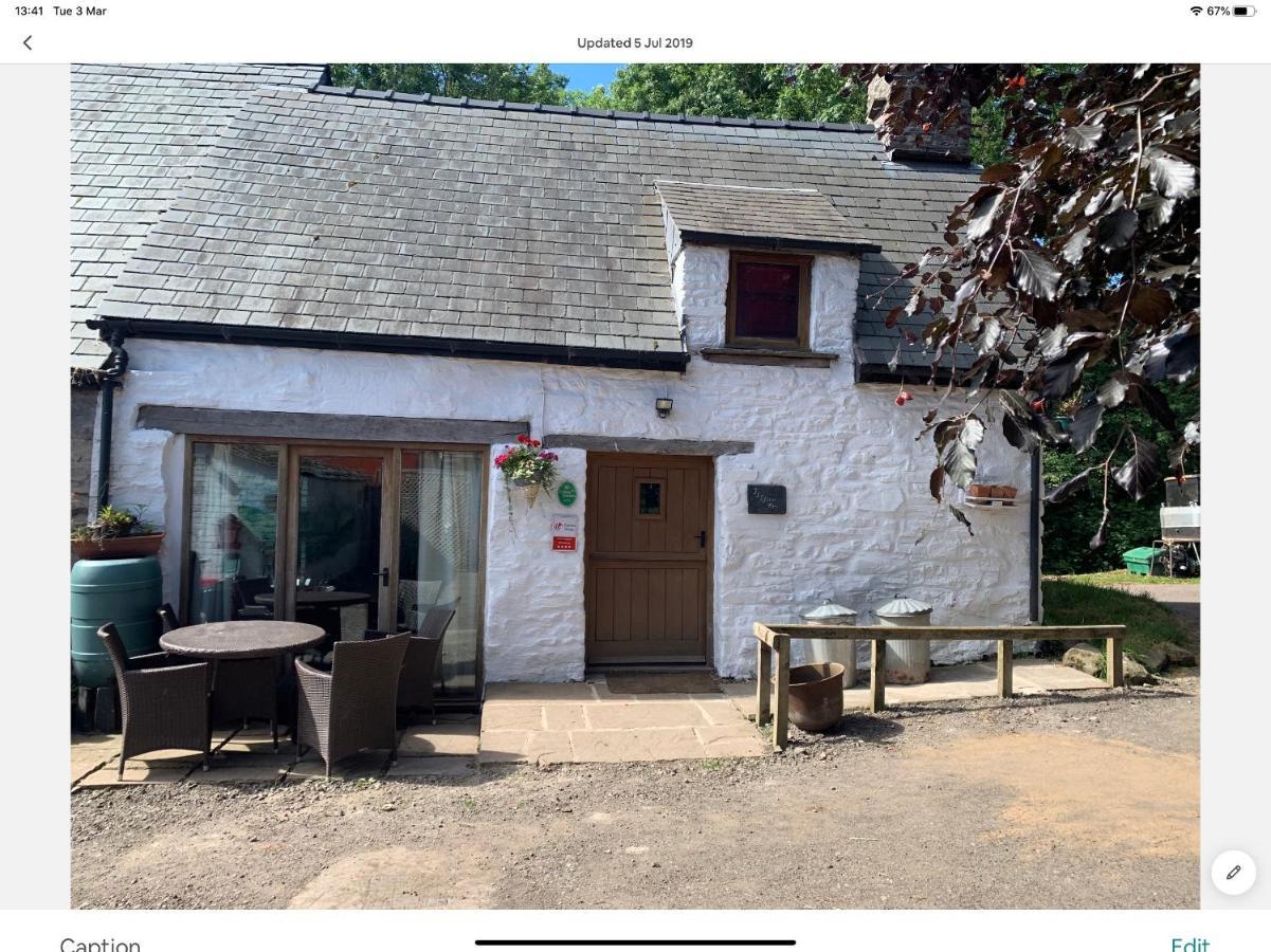 Talybont-on-Usk Ty Fferm Hen, Ancient Farmhouse, Coity Bach מראה חיצוני תמונה